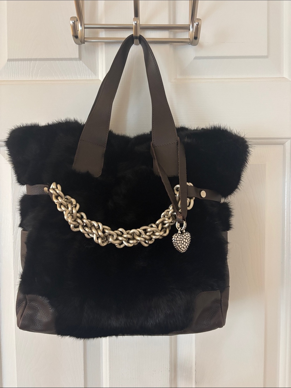 Faylor: Genuine Mink and Leather Bag. Front Chain Design. Key Chain